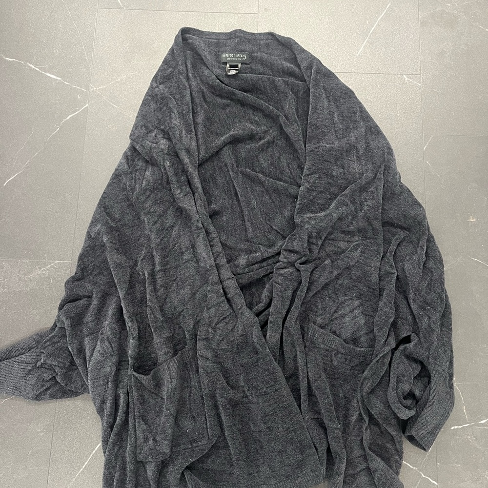 Barefoot Dream Shawl / Blanket Wrap - Black S/M